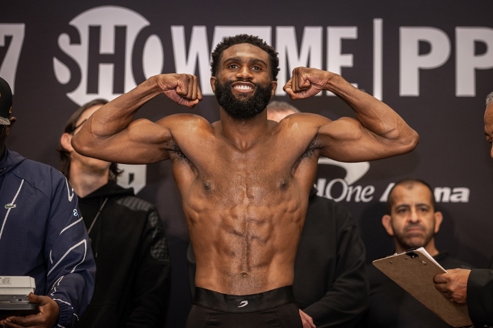 Photos: Jaron Ennis, Karen Chukhadzhian - Set For IBF Interim-Title ...